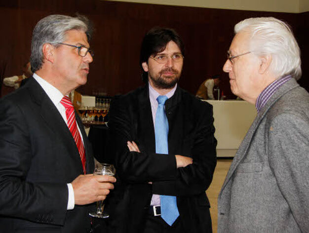 Francisco Landa, Francisco Sierra y Antonio Miguel Bernal. 

Foto: V.H/A.P