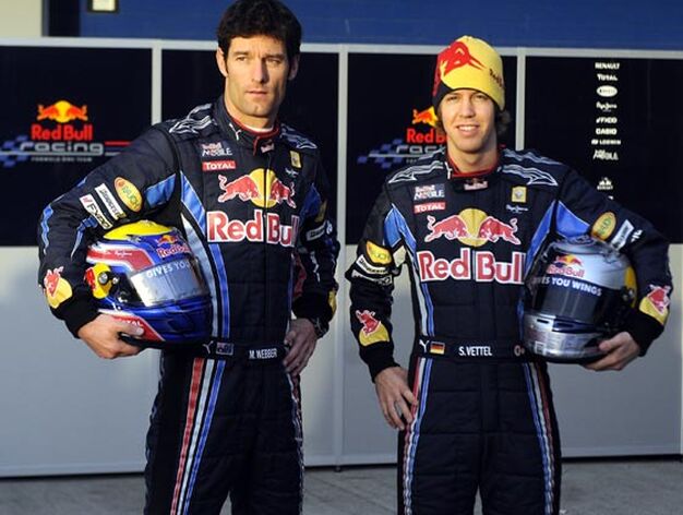 Los pilotos del equipo Red Bull en el circuito de Jerez.

Foto: Agencia