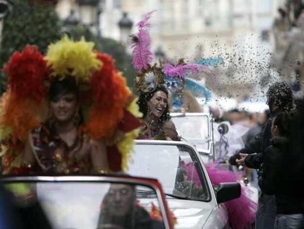 Mariana Curado fue proclamada Diosa del Carnaval 2010 en una gala por la que desfilaron los carnavales m&aacute;s representativos de Iberoam&eacute;rica

Foto: Lourdes de Vicente