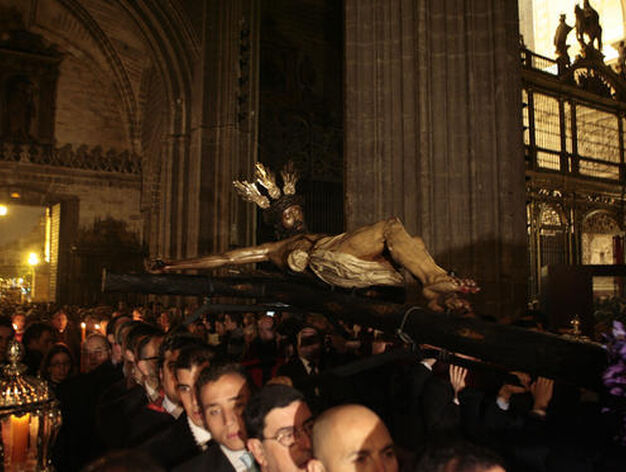 El v&iacute;a crucis llega a la Catedral.

Foto: Juan Carlos Mu&ntilde;oz