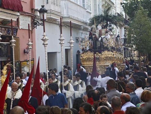 Recorrido procesional de la hermandad de la Borriquita. 

Foto: Jesus Marin