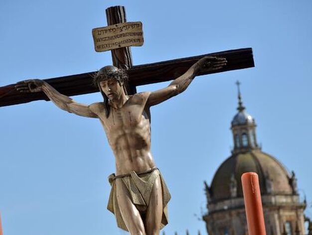 El Cristo del Perd&oacute;n con la Catedral al fondo.

Foto: Manuel Aranda