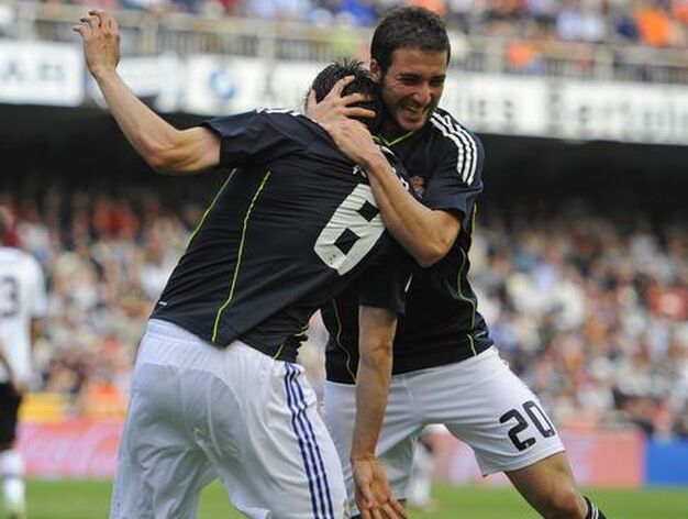 El Real Madrid golea al Valencia a domicilio (3-6). / Reuters