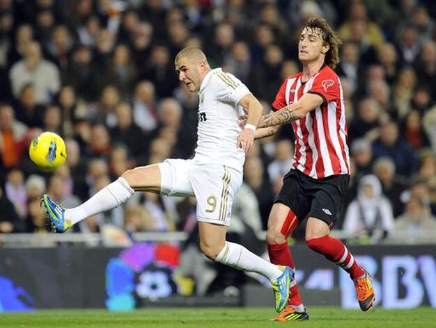 El Real Madrid golea 4-1 al Athletic de Bilbao de Bielsa en el Bernab&eacute;u. / Reuters