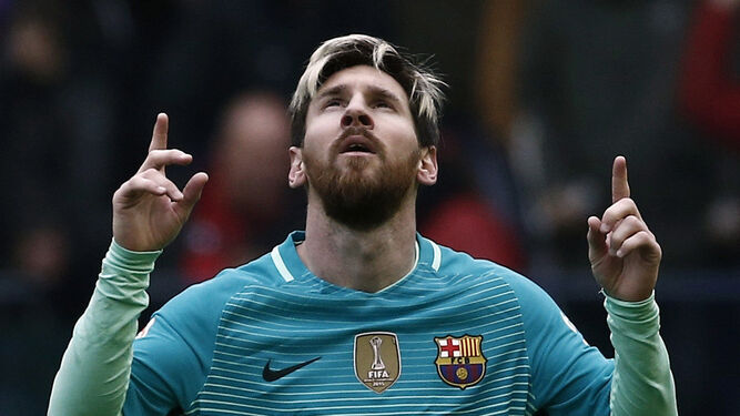 Messi celebra su segundo gol al Osasuna.