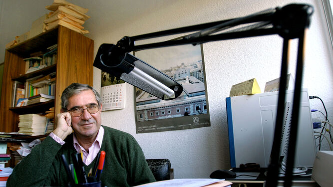 Fallece a los 78 años el historiador Juan Antonio Lacomba