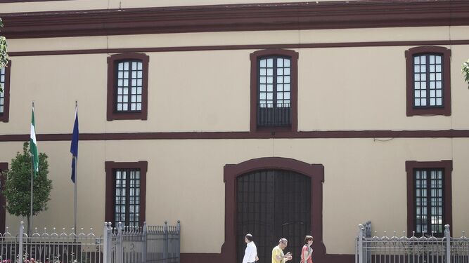 Una imagen de la sede central de la Diputación de Sevilla, en el antiguo cuartel de la Puerta de la Carne.