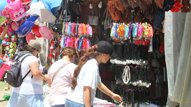 Los collares y pulseras son de los artículos más vendidos.