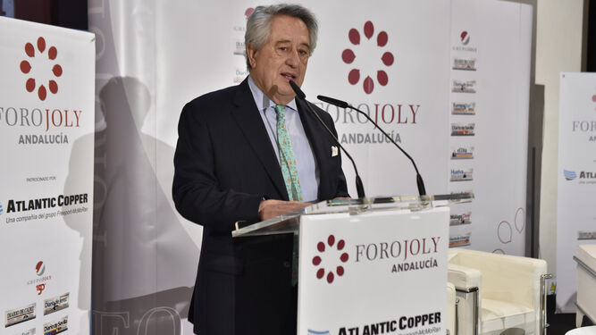 Javier Targhetta, consejero delegado de Atlantic Copper, presentó a los conferenciantes.