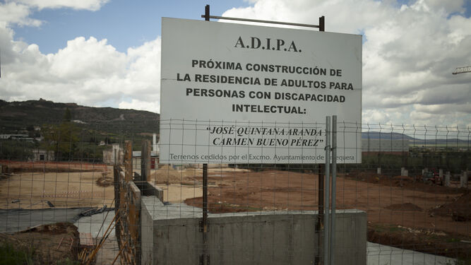 Obras de construcción de la nueva residencia de Adipa.