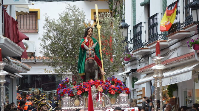 Un momento de la procesión de La Pollinica, ayer en Marbella.