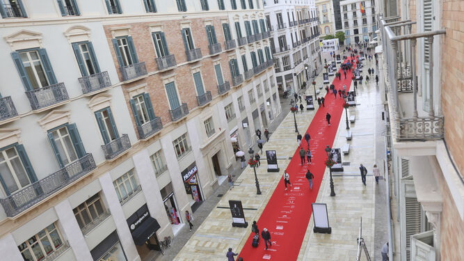 La alfombra roja del Festival de Cine que recorre toda la calle Larios.