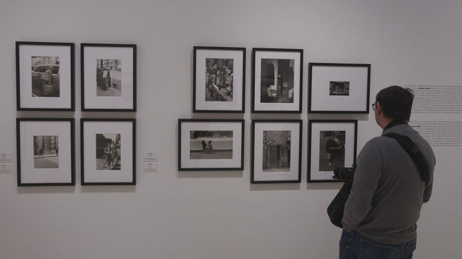 El Museo Carmen Thyssen callejea por la Nueva York de los años 40 con una exposición de mujeres fotógrafas