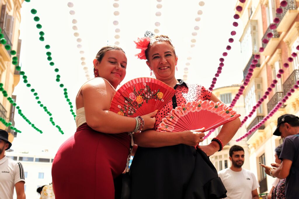 Feria de M&aacute;laga: las mejores im&aacute;genes del Centro este martes festivo
