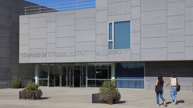 La facultad  de Comercio y Gestión de la Universidad de Málaga.