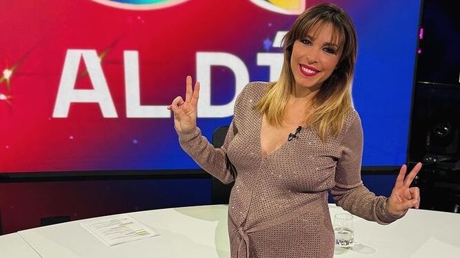 La cantante Gisela será madre por primera vez a sus 44 años.