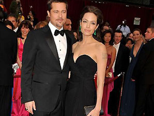 Brad Pitt, nominado por 'El curioso caso de Benjamin Button', y Angelina Jolie, candidata por 'El intercambio'.

Foto: AFP Photo / EFE / Reuters