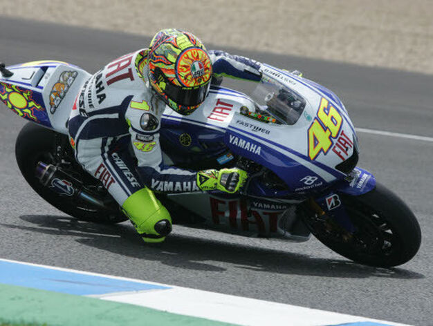 Valentino Rossi, a bordo de su Yamaha, marc&oacute; los mejores registros.

Foto: Jes&uacute;s Mar&iacute;n
