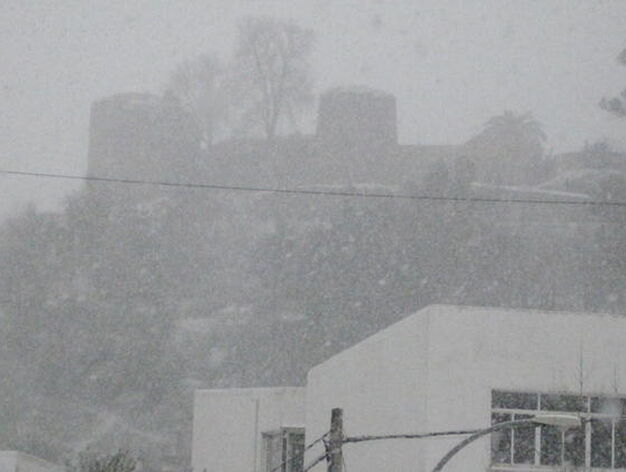 la intensa nevada se mantuvo durante unas dos horas.

Foto: C. Valdivieso