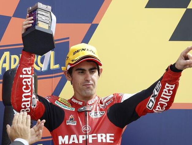 Juli&aacute;n Sim&oacute;n, segundo en el Gran Premio de San Marino de Moto2.

Foto: Reuters