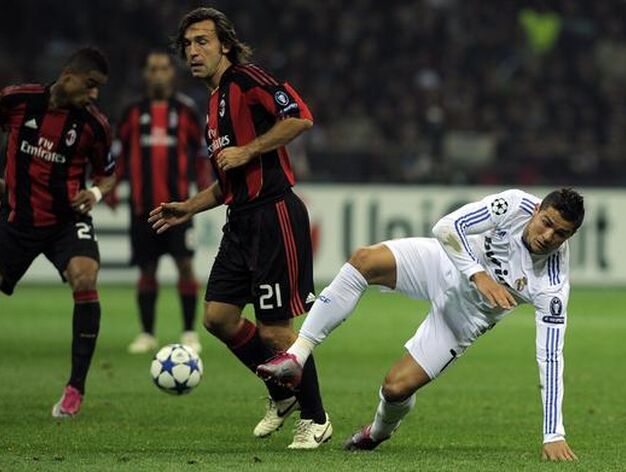 El buen juego del Madrid resiste a Inzaghi y al arbitraje de Webb

Foto: AFP
