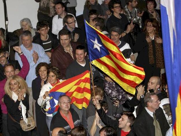 Seguidores y militantes de la formaci&oacute;n Solidaritat Catalana per la Independencia.

Foto: EFE