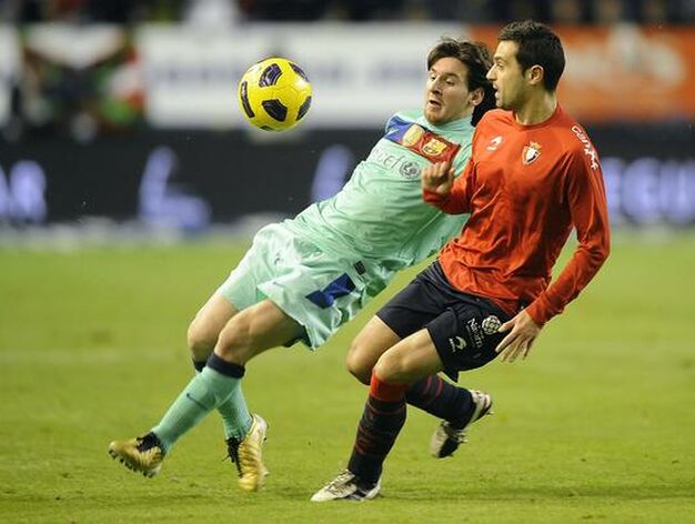El Barcelona gana con facilidad a Osasuna en Pamplona. / AFP