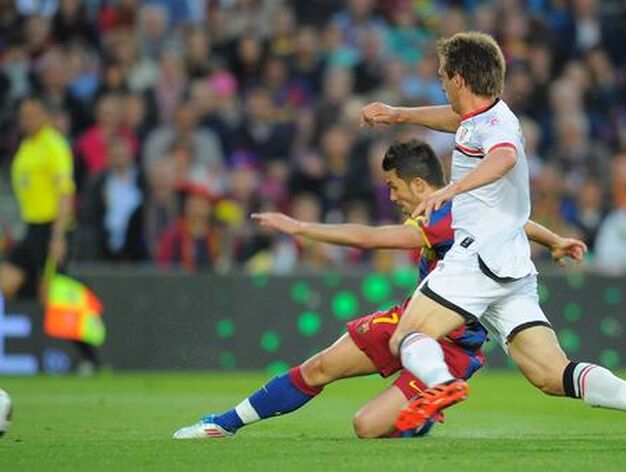 El Barcelona gana con facilidad a Osasuna (0-2) en el Camp Nou. / AFP