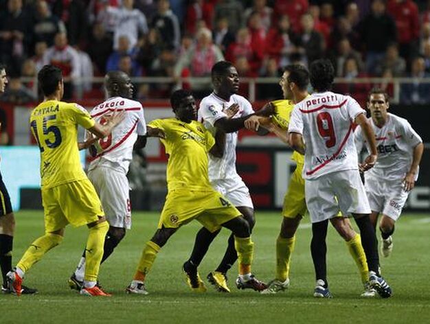El Sevilla vence al Villarreal en casa (3-2). / Antonio Pizarro