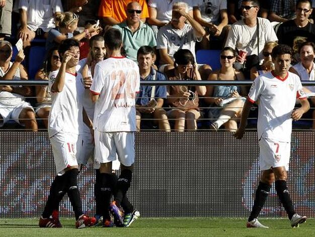 El Sevilla se trae un punto de Villarreal (2-2). / EFE