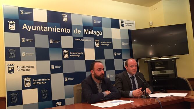 El concejal Mario Cortés y el director del CEMI, David Bueno, esta mañana