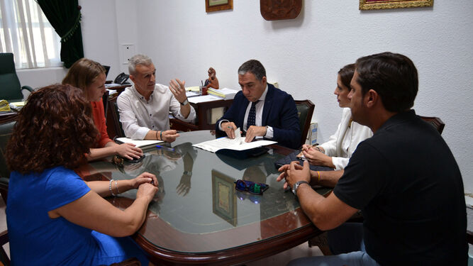 Reunión de Bendodo y Guerrero en el Ayuntamiento de Campillos.
