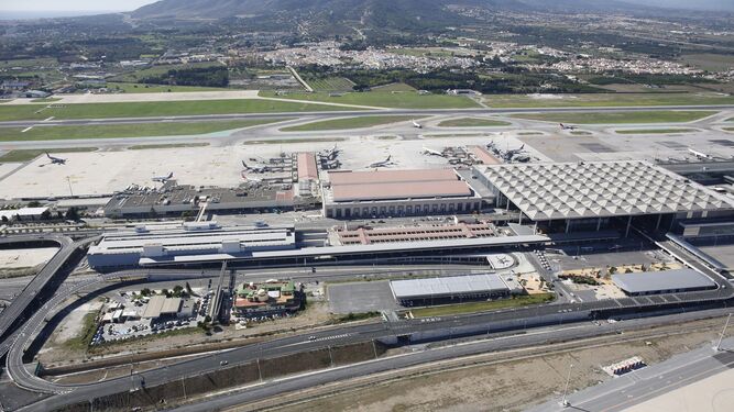 Imagen aérea del aeropuerto de Málaga.