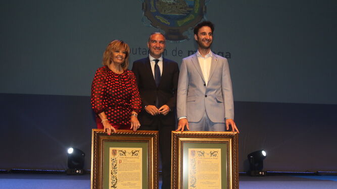 Málaga gana dos Hijos Predilectos con María Teresa Campos y Dani Rovira