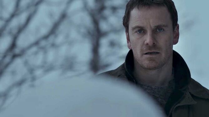 Michael Fassbender en 'El muñeco de nieve', de Thomas Alfredson.