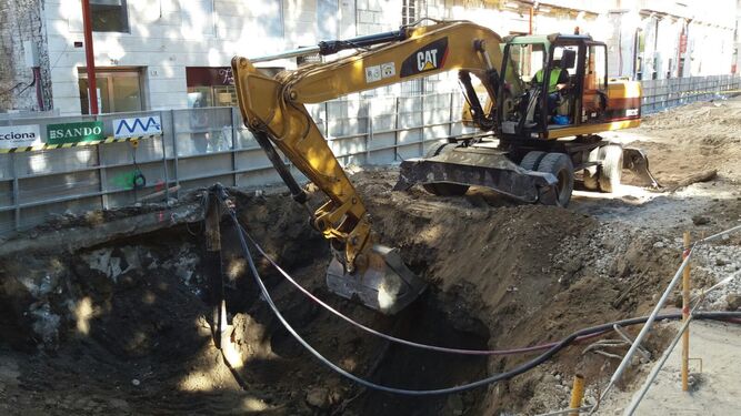 Comienzan las obras de excavación del túnel del Metro de Málaga en la Alameda.