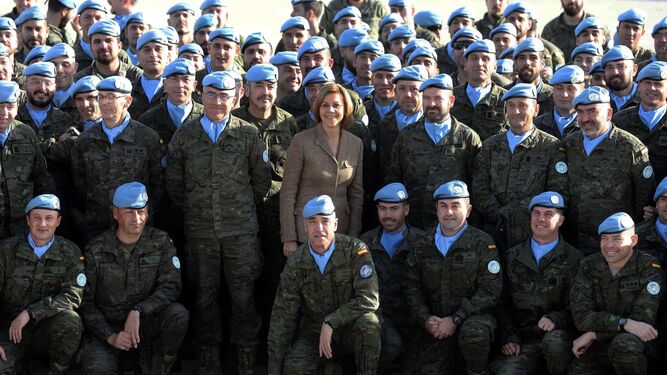 Cospedal visita a los cascos azules en el Líbano