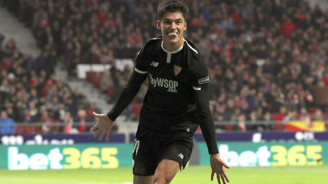 Correa celebra el segundo gol del Sevilla