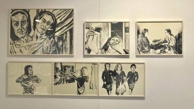 La obra de Marta Beltrán, un dibujo austero y expresionista sobre la identidad femenina, se puede ver en el 'stand' de 13 Espacio Arte.