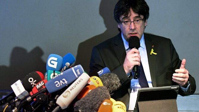 Puigdemont, durante la rueda de prensa que ha ofrecido en Berlín.