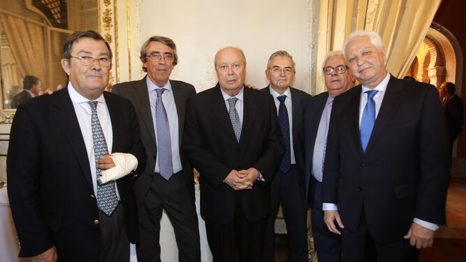 l Joaquín Sainz de la Maza, Alfredo Álvarez-Tello, Luis Carlos Peris, José Joaquín León, José Manuel Jareño y Antonio Piñero.