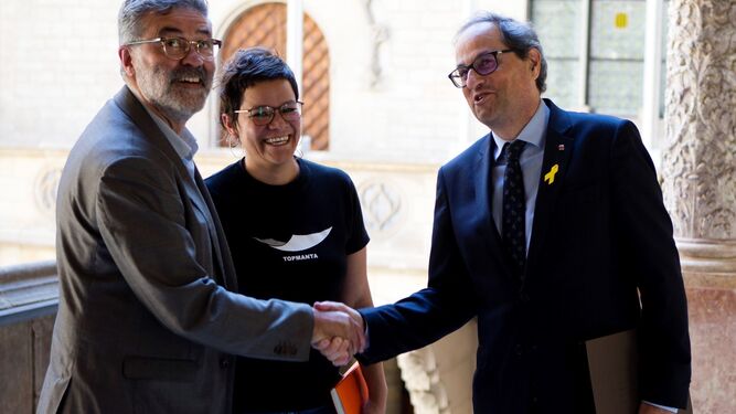 El presidente de la Generalitat, Quim Torra, se reunió esta tarde con los diputados de la CUP Carles Riera y Natàlia Sànchez.
