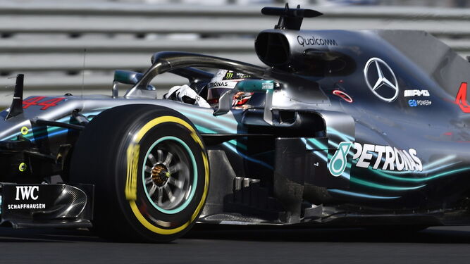 Hamilton, en uno de sus giros en Hungaroring.