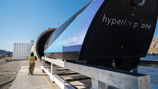 Prototipo del 'Hyperloop One' diseñado por Virgin