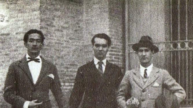 Dalí, Lorca y José 'Pepín' Bello en la Residencia de Estudiantes.