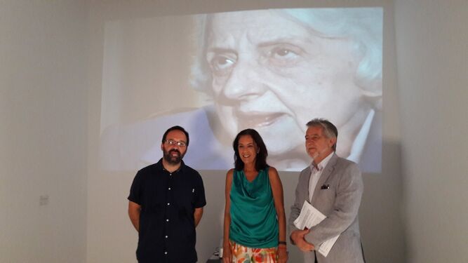 Mouriño, Martín y Ruiz Povedano, en la presentación de la muestra.