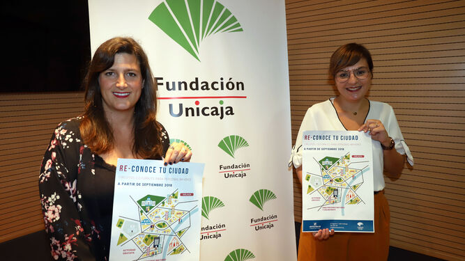 La responsable de Solidaridad Social y Educación de la Fundación Unicaja, Ana Cabrera, y la gerente de la Fundación Juan Cruzado, Tania Cañas, ayer, en la presentación.