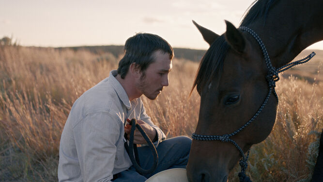 El diálogo silencioso entre el cowboy y su caballo.