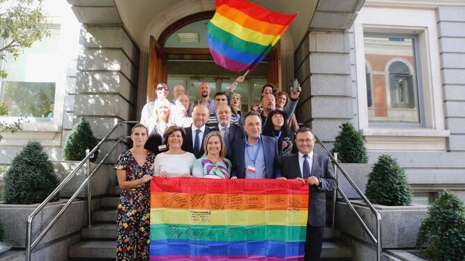 Piden que la calle del primer bar gay de España sea Lugar de Memoria Histórica