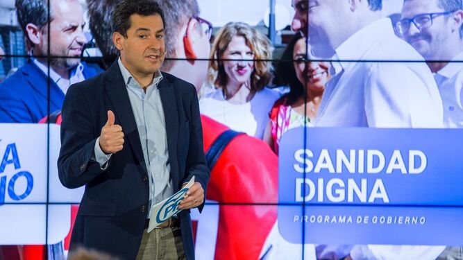 El presidente del PP-A, Juanma Moreno, ayer, en Huelva para presentar su programa para la sanidad andaluza.